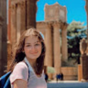 Meet your Posher, Natalie